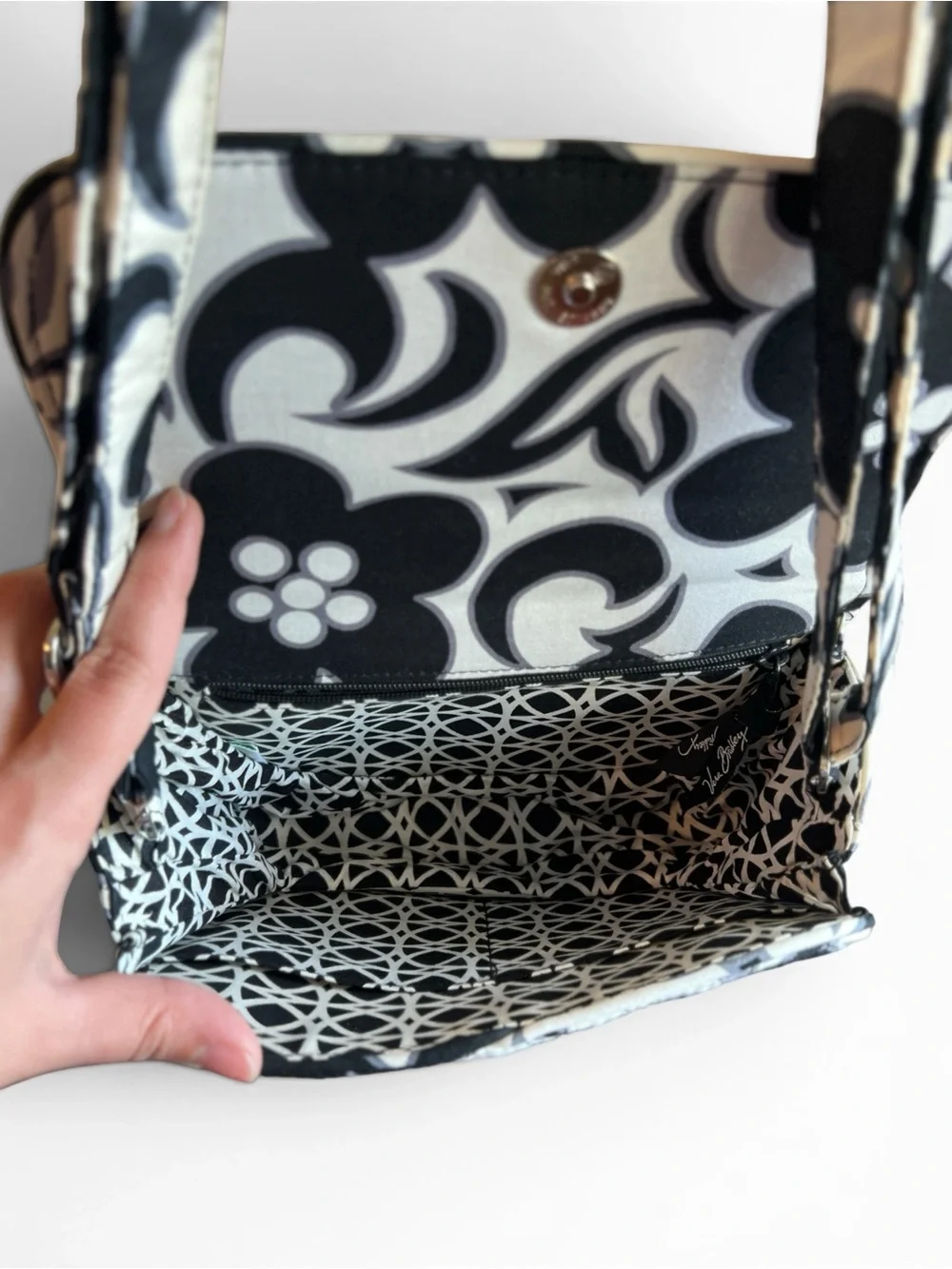 Vera Bradley brand vera